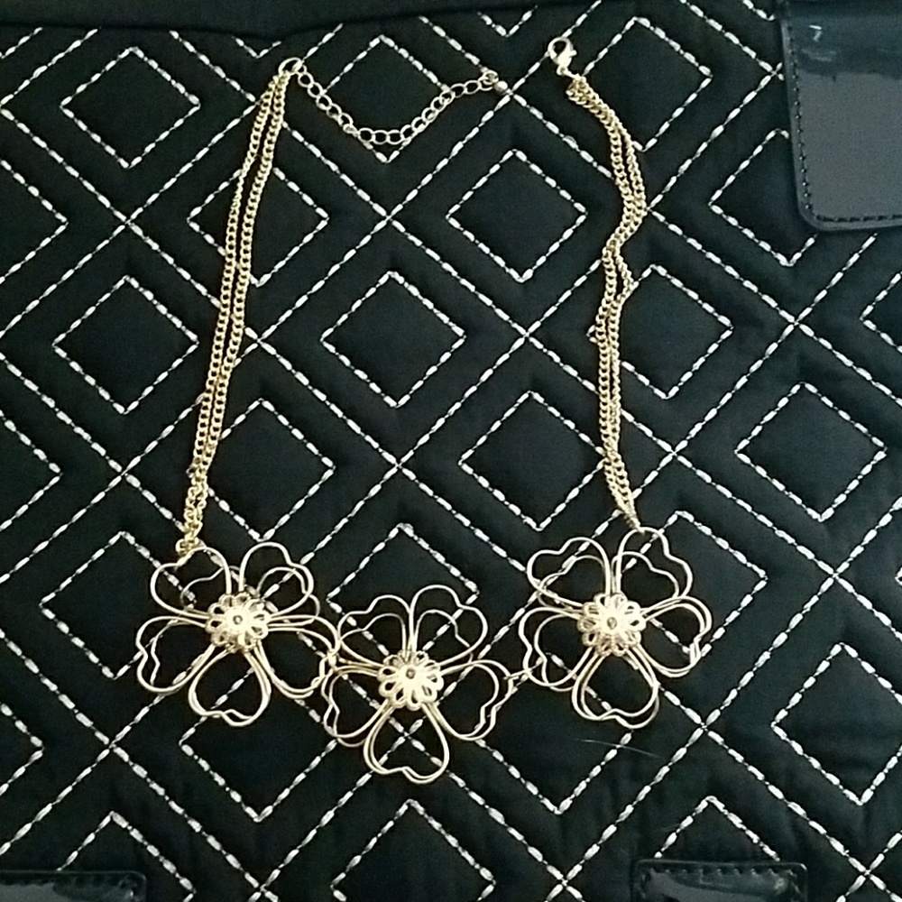 Cute necklace